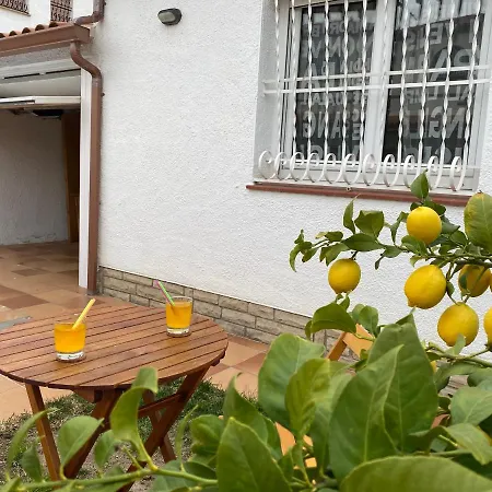 Villa Cambrils Beach Exterior photo